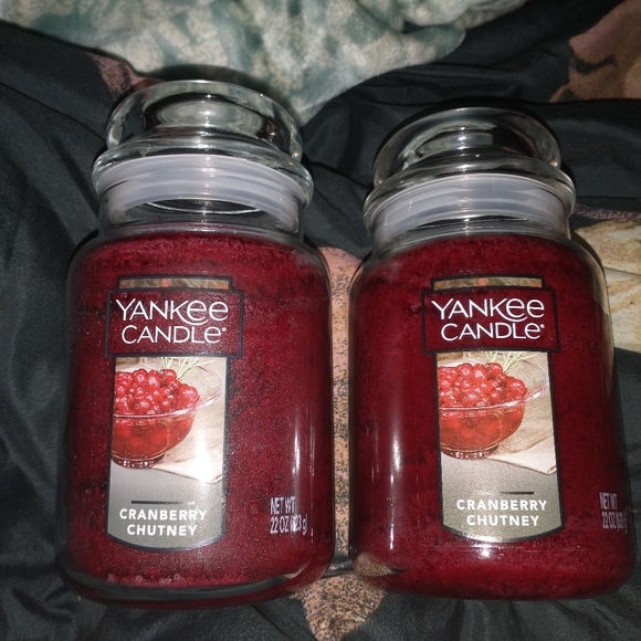 ❤️ 2 Yankee candles ❤️